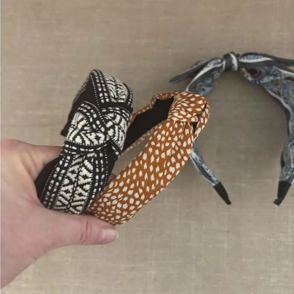Amazon Black and Orange Patterned Headbands - Picture 1 of 6